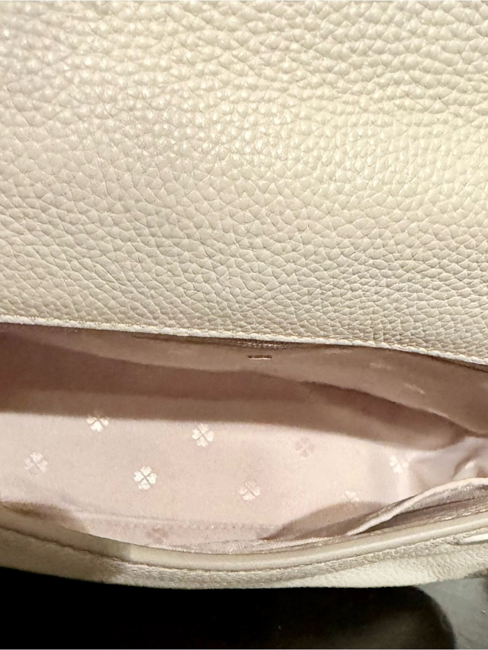 kate spade pebble leather crossbody bag in light cream - Picture 4 of 10